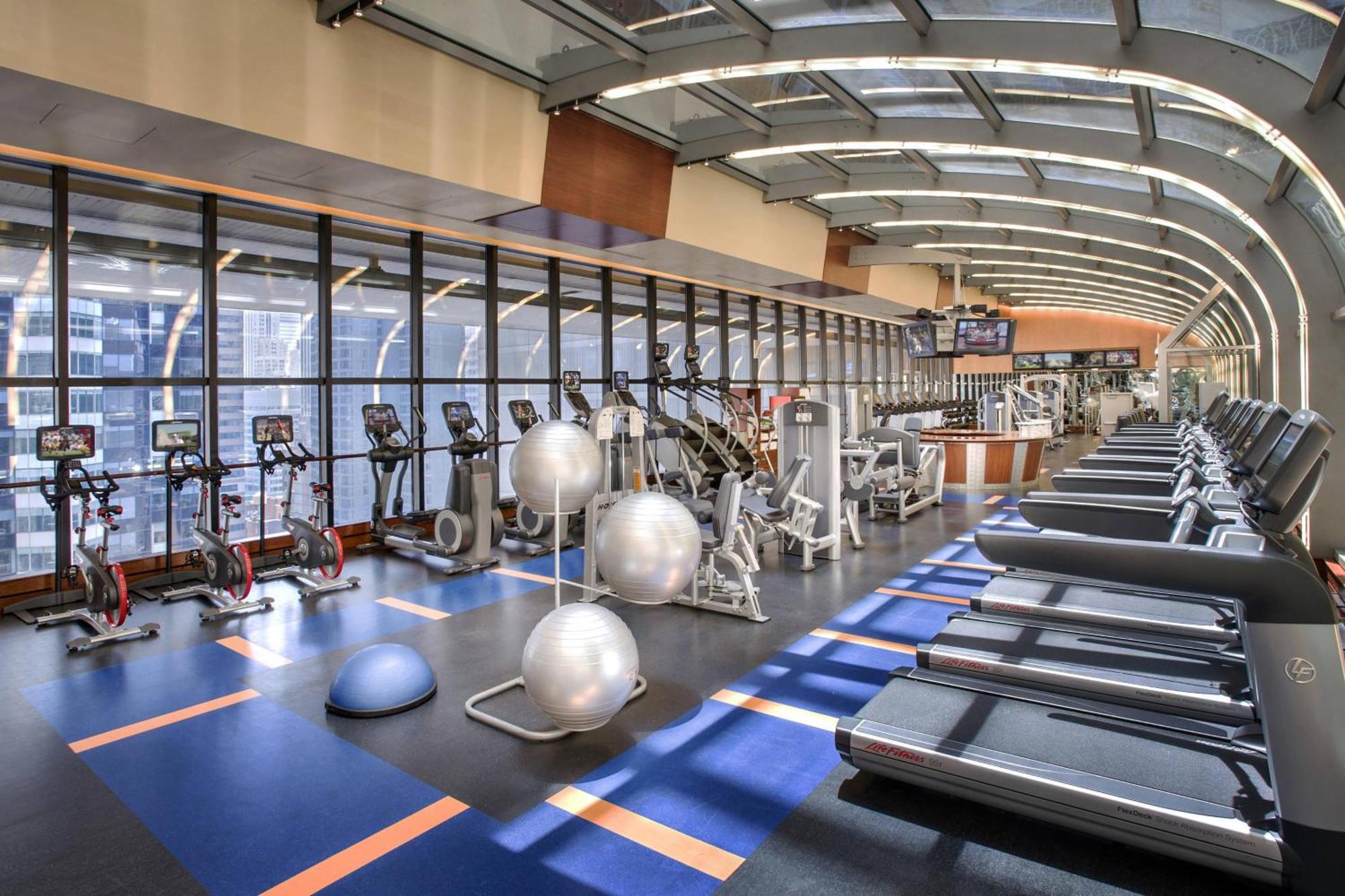 Hotel New York Marriott Marquis Esterno foto The Fitness Center