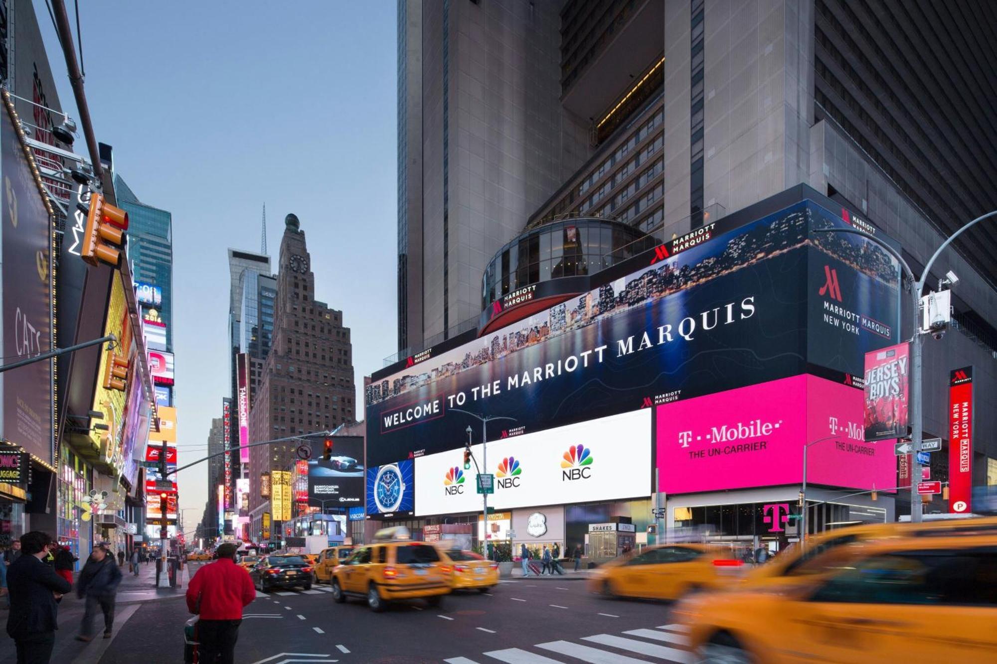 Hotel New York Marriott Marquis Esterno foto Marriott Marquis in 2018