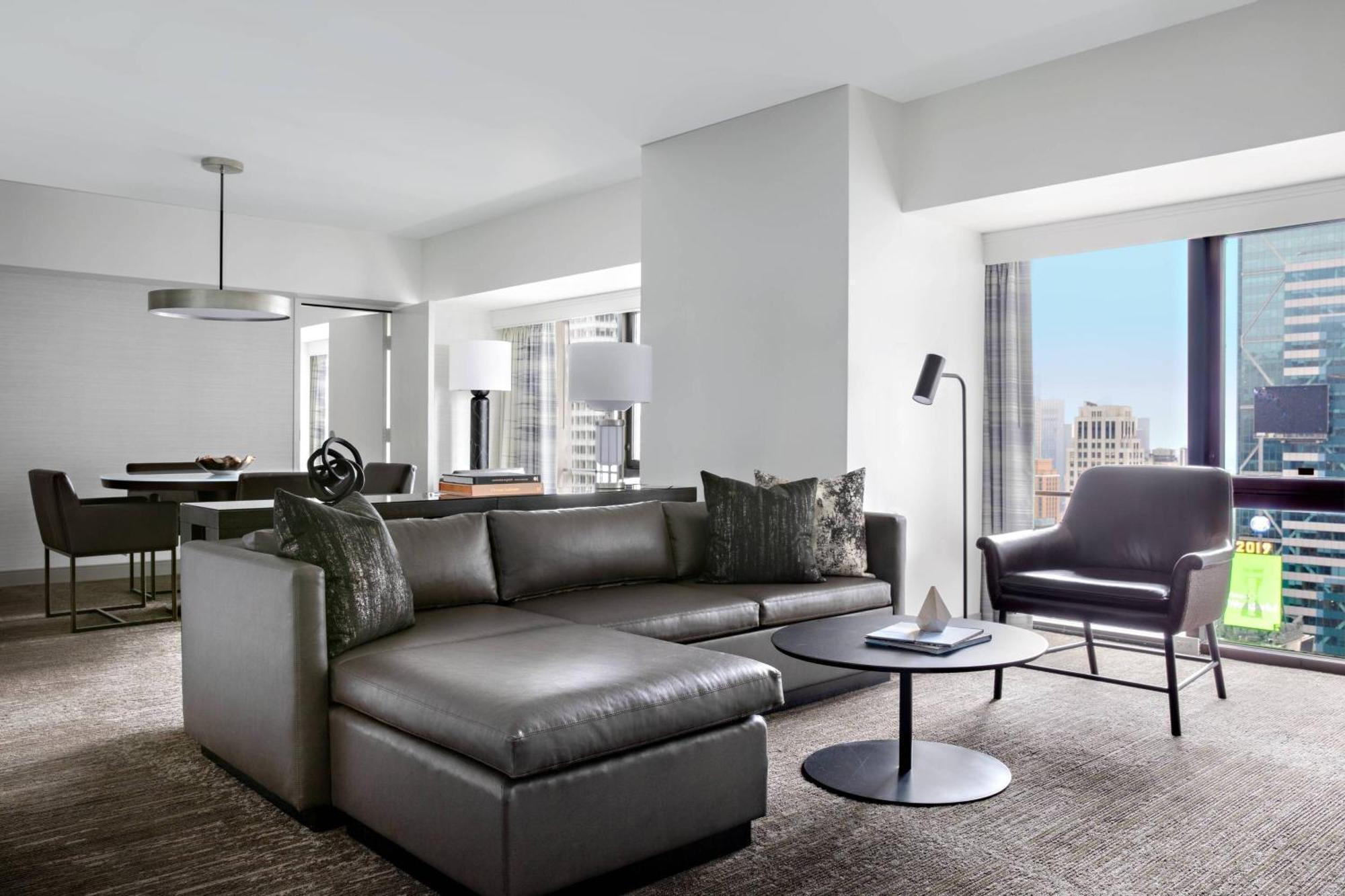 Hotel New York Marriott Marquis Esterno foto A living room at The Standard East Village